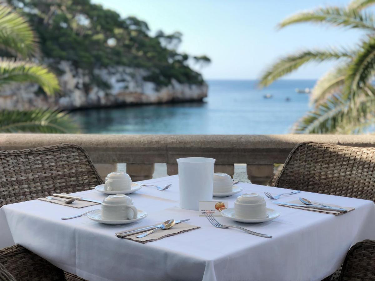 Hotel Apartamentos Cala Сантаньи Экстерьер фото